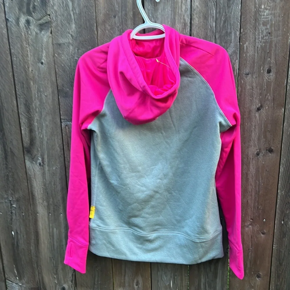 NIKE Livestrong Be Invincible  women Hoodie Sweatshirt  Medium Therma Fit
